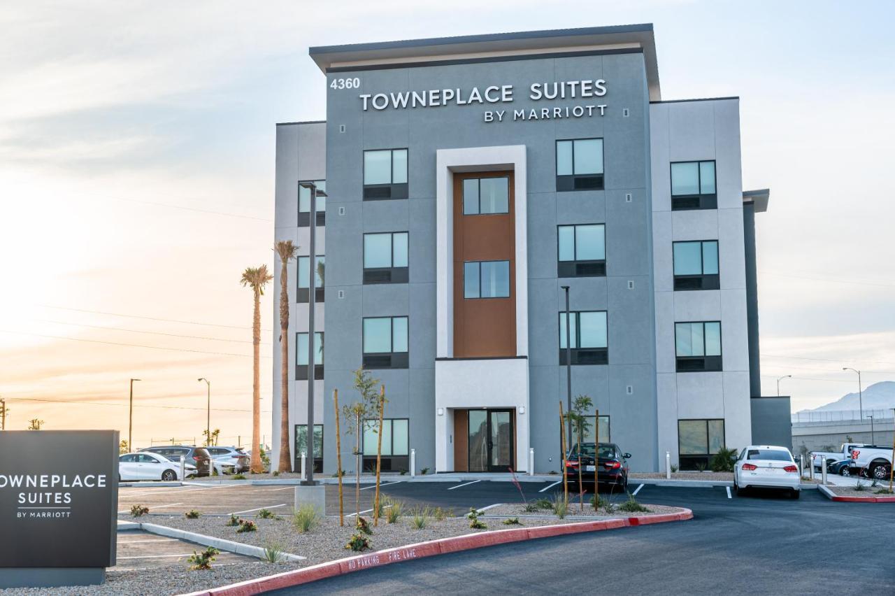 Towneplace Suites By Marriott Las Vegas North I-15 Exterior photo